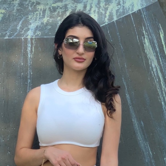 Chanel Crystal Sunglasses - Picture 8 of 8